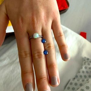 Natural sapphire studs